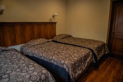 Suites & Hotel El Quijote