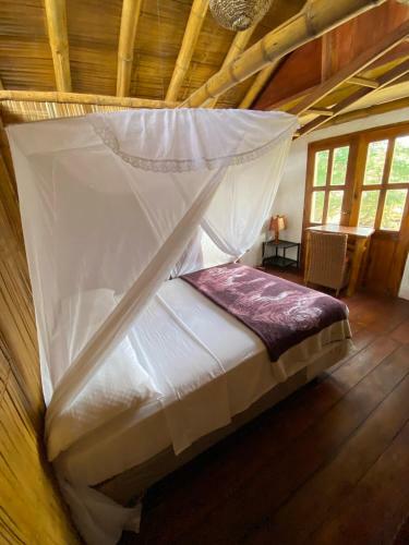 Hostal Casa Cacique Monta�ita