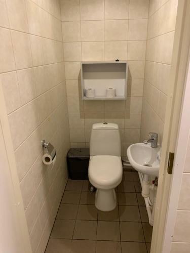 Albergue E S T O N I ? 17