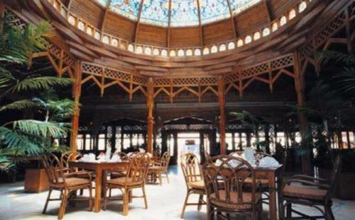 Hotel Siva Grand Beach