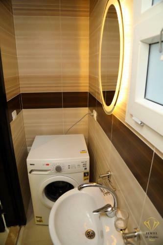 Jewel Dokki Hotel