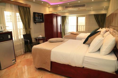 Helnen Nile Roda Hotel