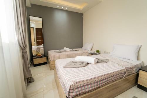 Albergue Gardenia Pyramids View Inn