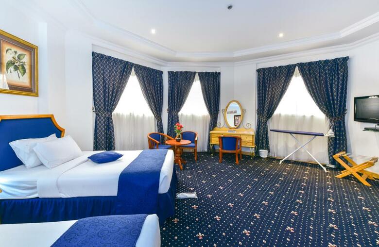 Grand Qatar Palace Hotel