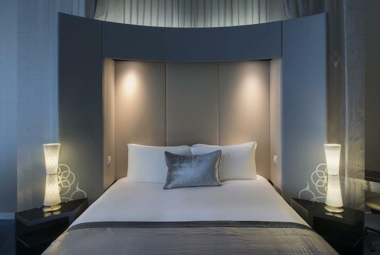 W Doha Hotel & Residences
