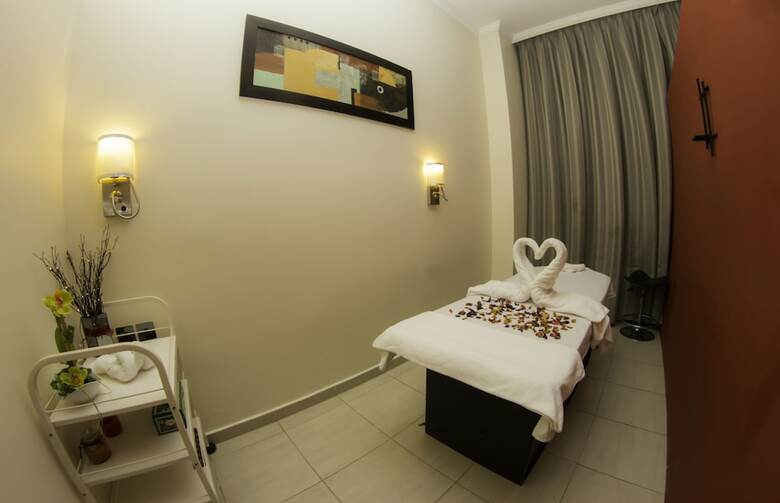 The Royal Riviera Hotel Doha