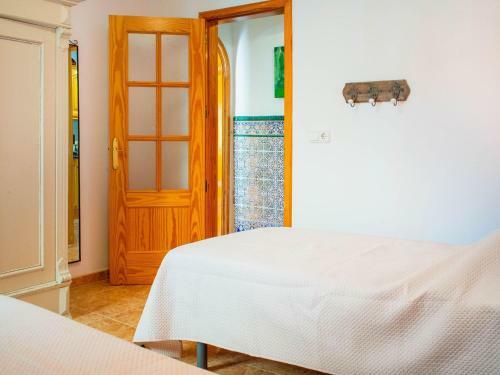 Secluded Apartment In Alcauc�n With Pool
