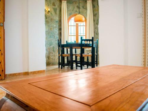 Secluded Apartment In Alcauc�n With Pool