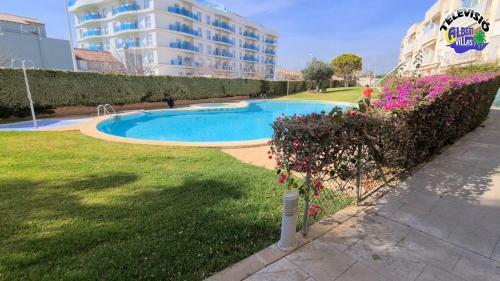 Apartamento Atico En Primera Linea Roquer Marti Albert Villas