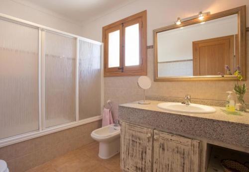 Es Barcares Villa Sleeps 8 With Pool Air Con And Wifi