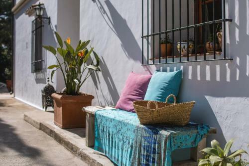 Alfatares Villa Sleeps 8 With Pool Air Con And Wifi