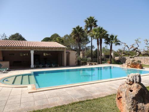 Villa Yupihome Son Amer