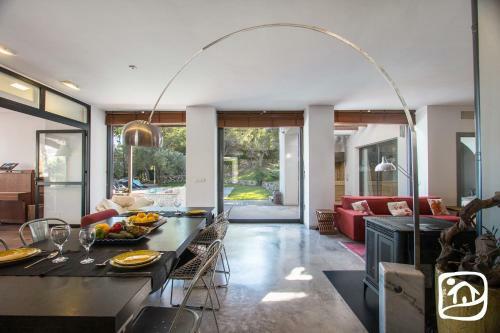 Abahana Villas Beach House