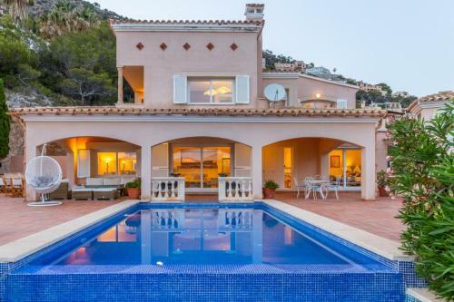Villa Moragues