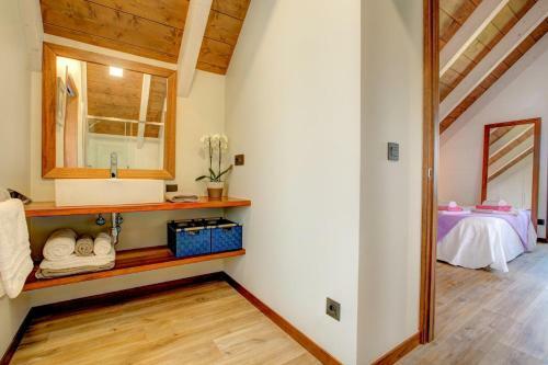 Arcade Villa Sleeps 2 Pool Wifi