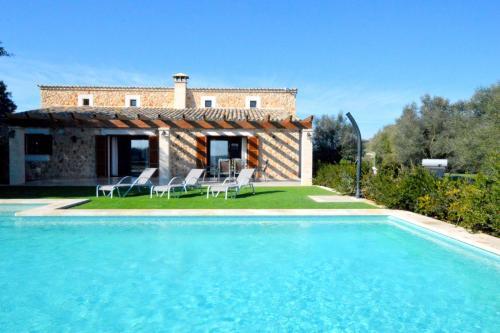 Finca Moderna Con Piscina En Ariany