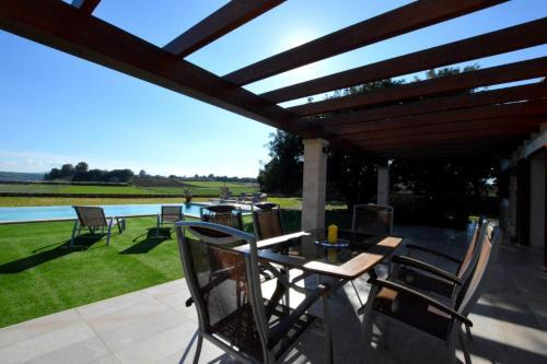 Finca Moderna Con Piscina En Ariany
