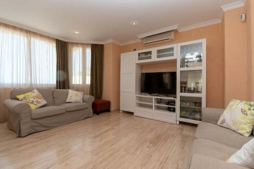 Parque Tropical 5 - Three Bed Villa