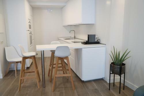 San Vicente Apartments