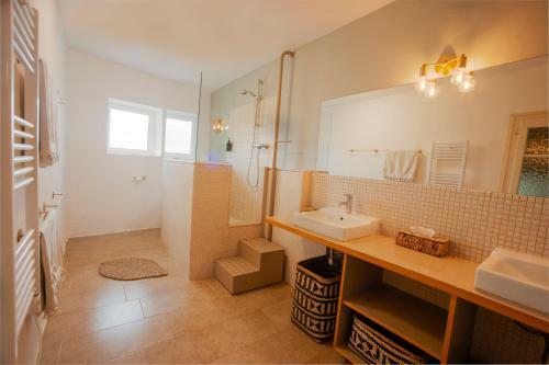 Hostal Cal Mestre Casa Rural