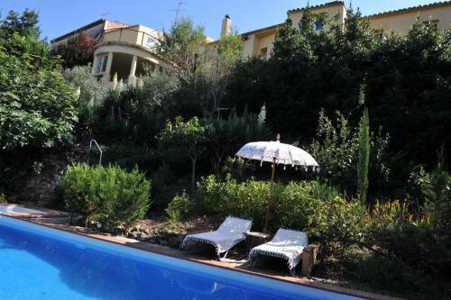 Hostal Cal Mestre Casa Rural