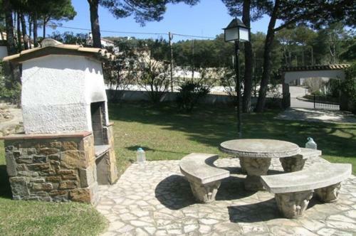 Begur Villa Sleeps 8 Pool