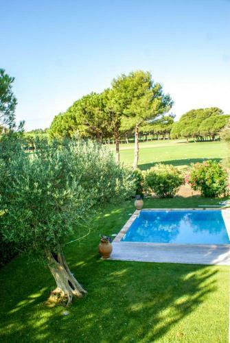 Mas Pinell Villa Sleeps 9 With Pool And Wifi
