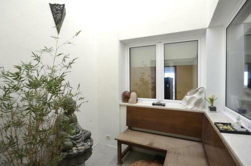 Begur Villa Sleeps 5 With Pool