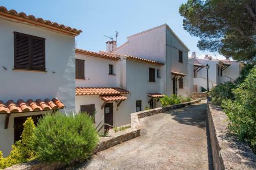 Villa Begur Apartment Sleeps 8 With Pool Air Con And Wifi