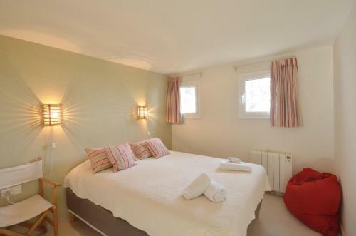Villa In Begur Sleeps 9
