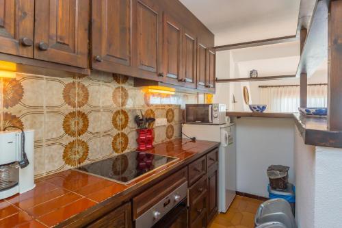 Begur Apartment Sleeps 4 Pool