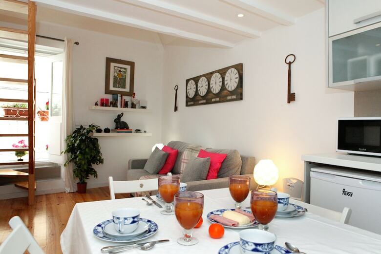 Apartamento Alfama Yellow House