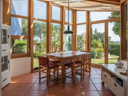 Villa Chocolat Costabravaway
