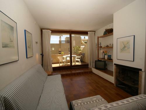 Charming Apartment In Playa de Pals With Swimming Pool