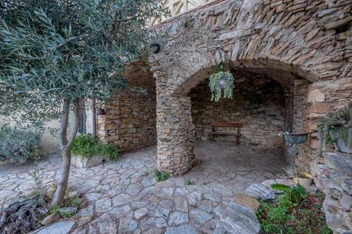 Holiday Home In Begur Sleeps 6