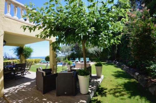 Begur Villa Sleeps 10 With Pool And Air Con