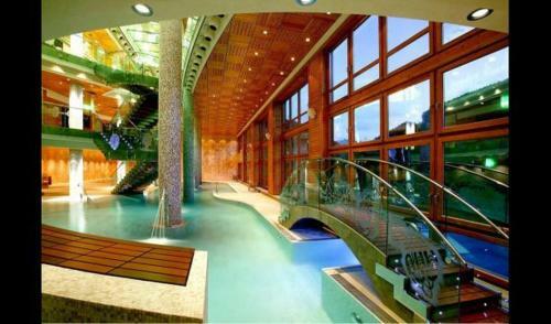 Balsareny Villa Sleeps 10 With Pool