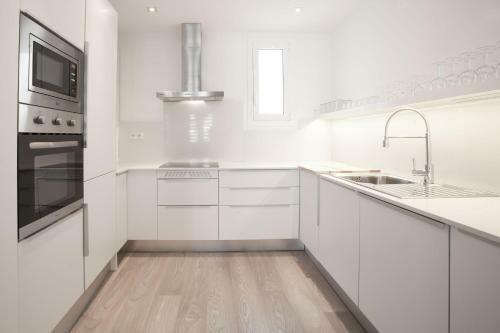Casanova Charm 4bdr Apartment