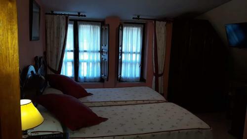 Hostal Meson El Pucheru
