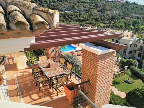Los Arqueros Golf Apartments
