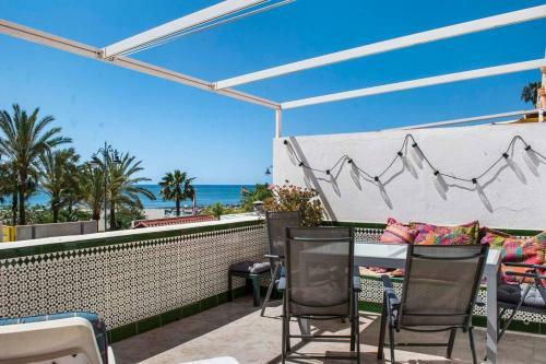 Apartamento Beachfront Location In Benalmadena Ref 70