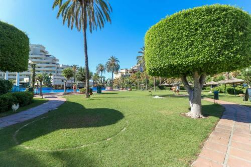 Hotel Benal Beach Resort By Rafleys