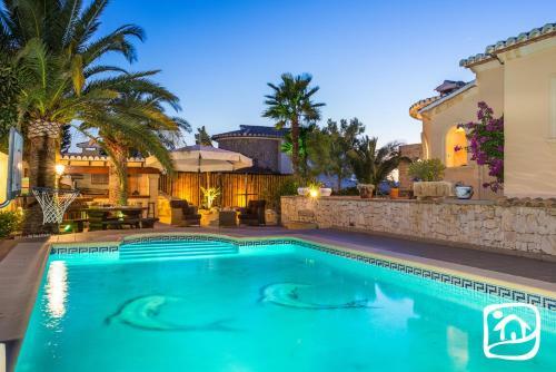 Abahana Villas - Bella