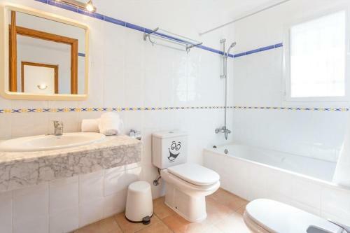 Benitachell Villa Sleeps 6 Pool Air Con Wifi