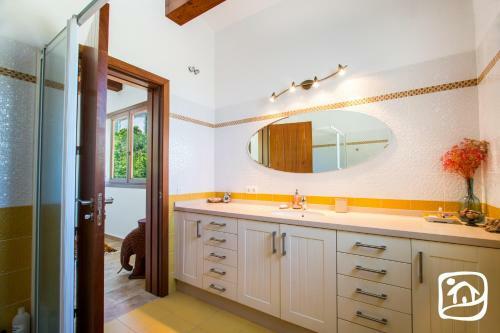 Abahana Villas Harmony