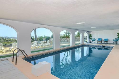 Benitachell Villa Sleeps 10 With Pool And Wifi