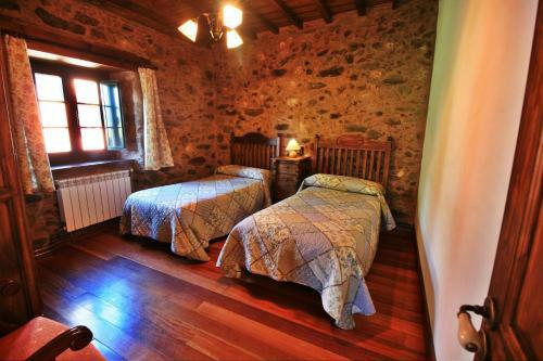 Casona De Lubre