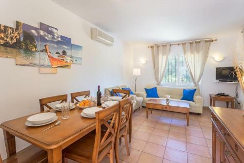 Benitachell Villa Sleeps 6 Pool Air Con Wifi
