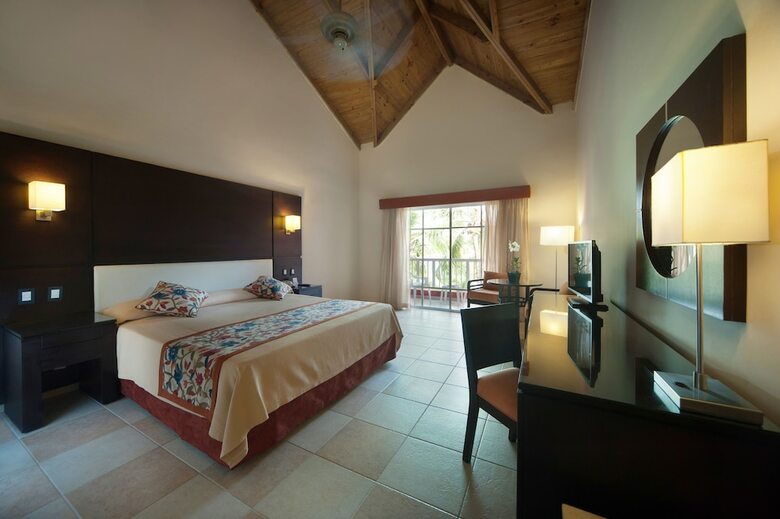Hotel Caribe Deluxe Princess