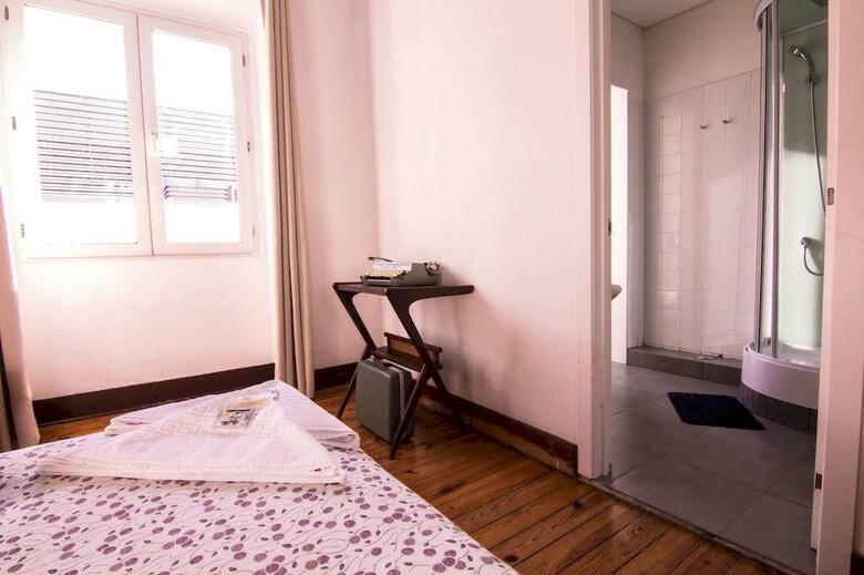 Sunset Destination Hostel